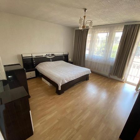 Cima Apartment Pristina Eksteriør bilde