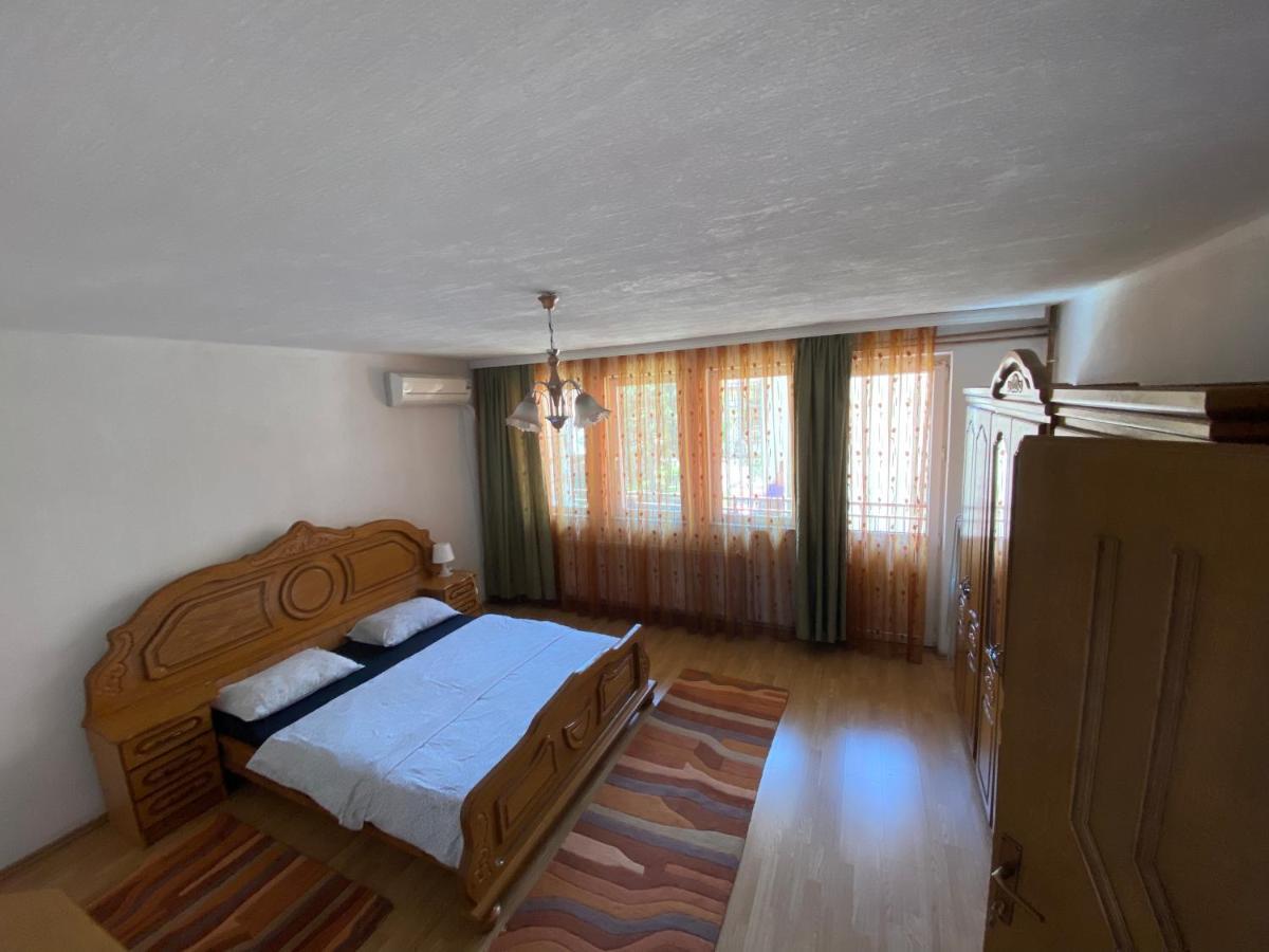 Cima Apartment Pristina Eksteriør bilde