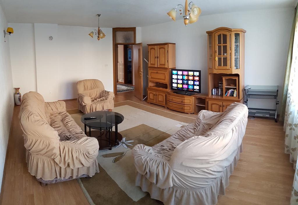 Cima Apartment Pristina Eksteriør bilde